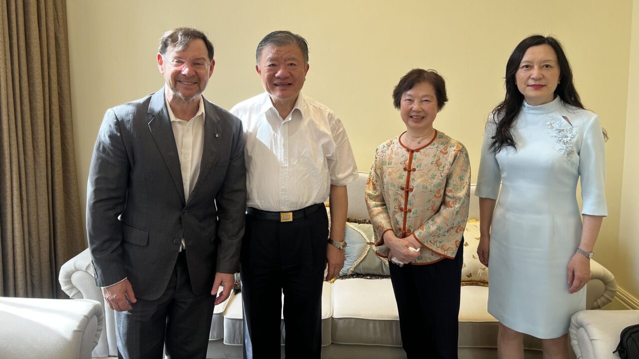 John Rasko: Exceptional Contributions to Global Medicine and to Healthcare Reform in China