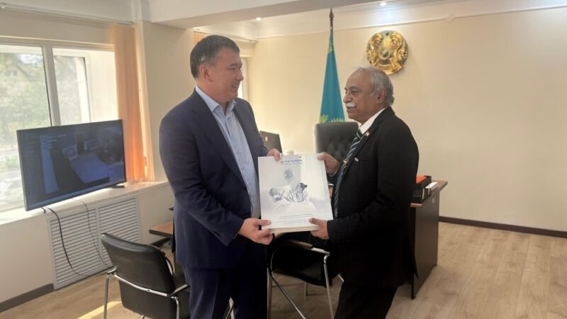 Dinesh Pendharkar: Discussing Avenues for Collaboration with Yerbol Bekmukhambetov