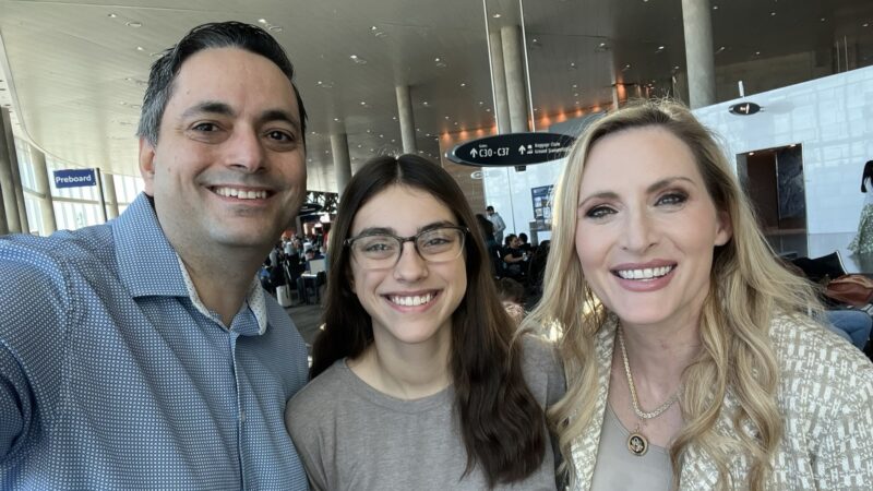 Roberto Diaz Meets Congresswoman Laurel Lee After MoffittDCFlyIn