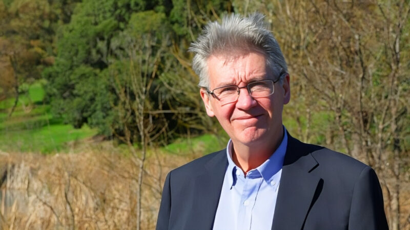 Congratulations to Simon Brennan on Receiving Fellow of ARMS Award – Flinders University