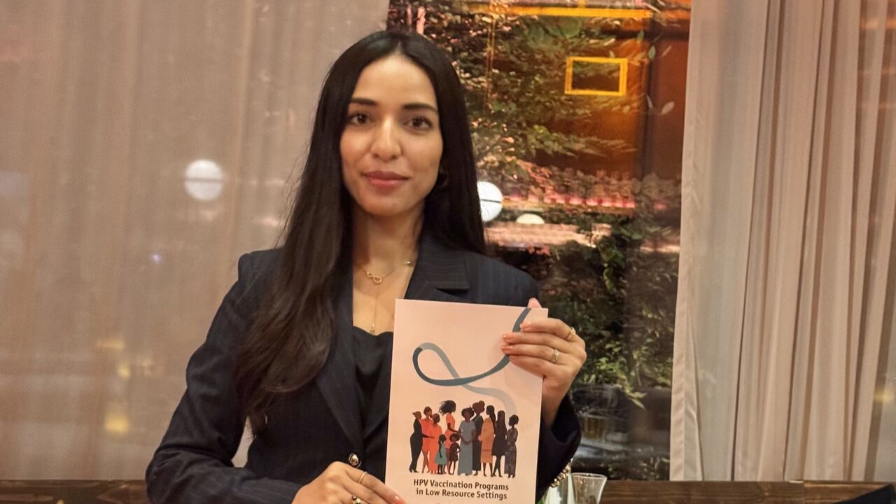 Dur-e-Nayab Waheed: PhD Completed - HPV Vaccination Programs in Low-Resource Settings 2 Dur-e-Nayab Waheed: PhD Completed - HPV Vaccination Programs in Low-Resource Settings