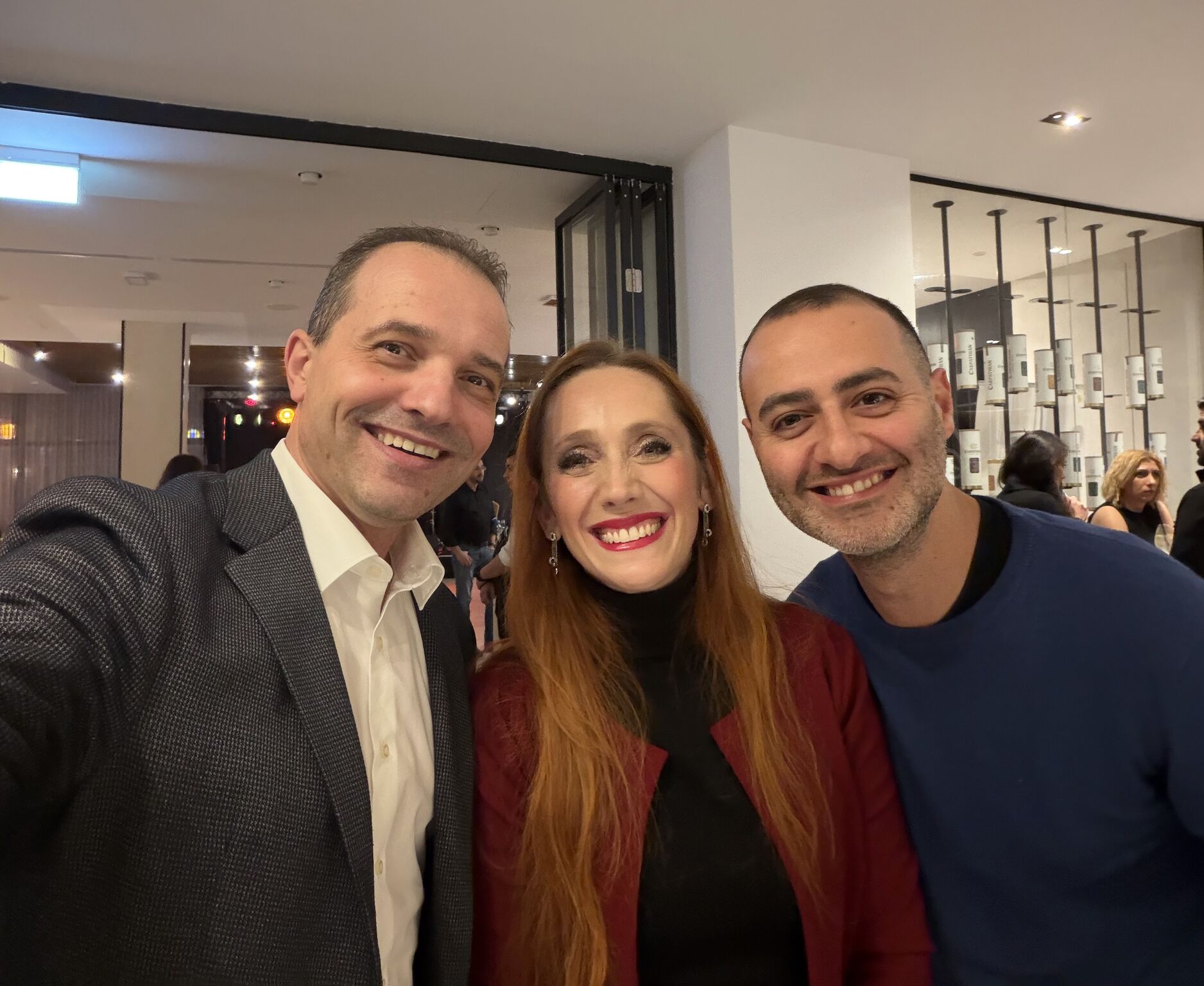 Radu Vidra: Inspiring Talks and Strong Collaborations at SNOMR Congress 2 Radu Vidra: Inspiring Talks and Strong Collaborations at SNOMR Congress