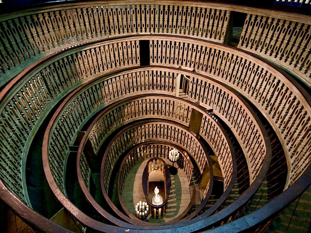 Shushan Hovsepyan: Padova's Lessons - From 1594 to Modern Oncology Education 2 Shushan Hovsepyan: Padova's Lessons - From 1594 to Modern Oncology Education