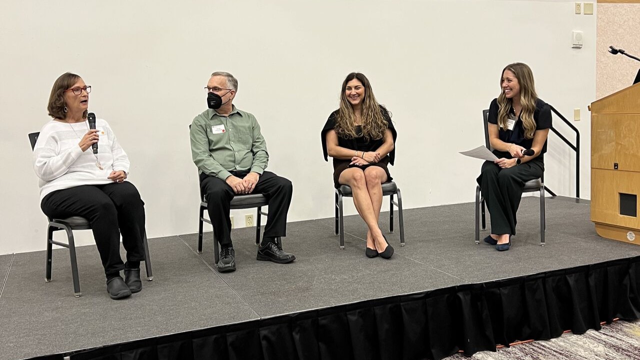 Alique Topalian: Great Time Presenting for the HealthTree Foundation Connect to Cures Event 2 Alique Topalian: Great Time Presenting for the HealthTree Foundation Connect to Cures Event