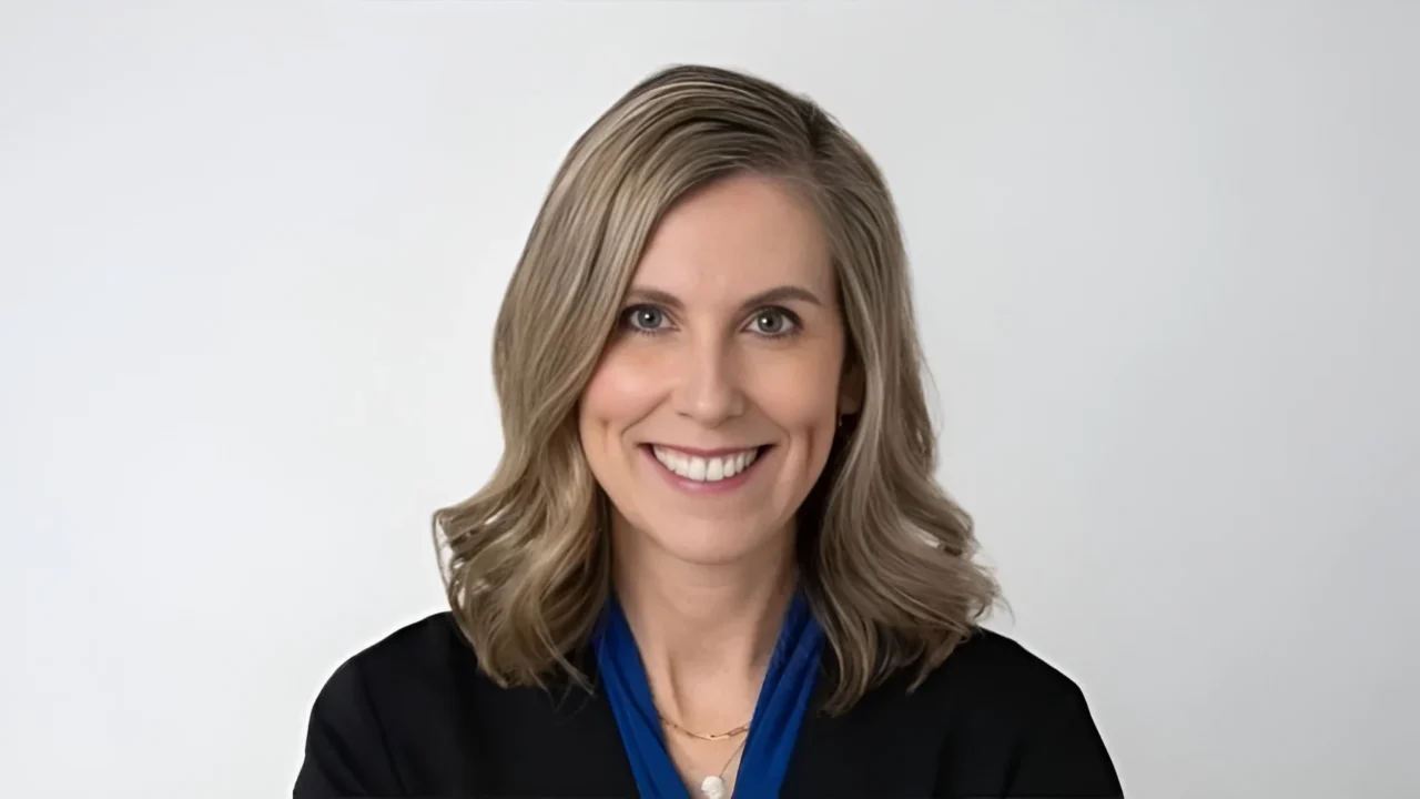 Stacy Hurt Named 7th Most Influential Cancer Voice on LinkedIn by Favikon