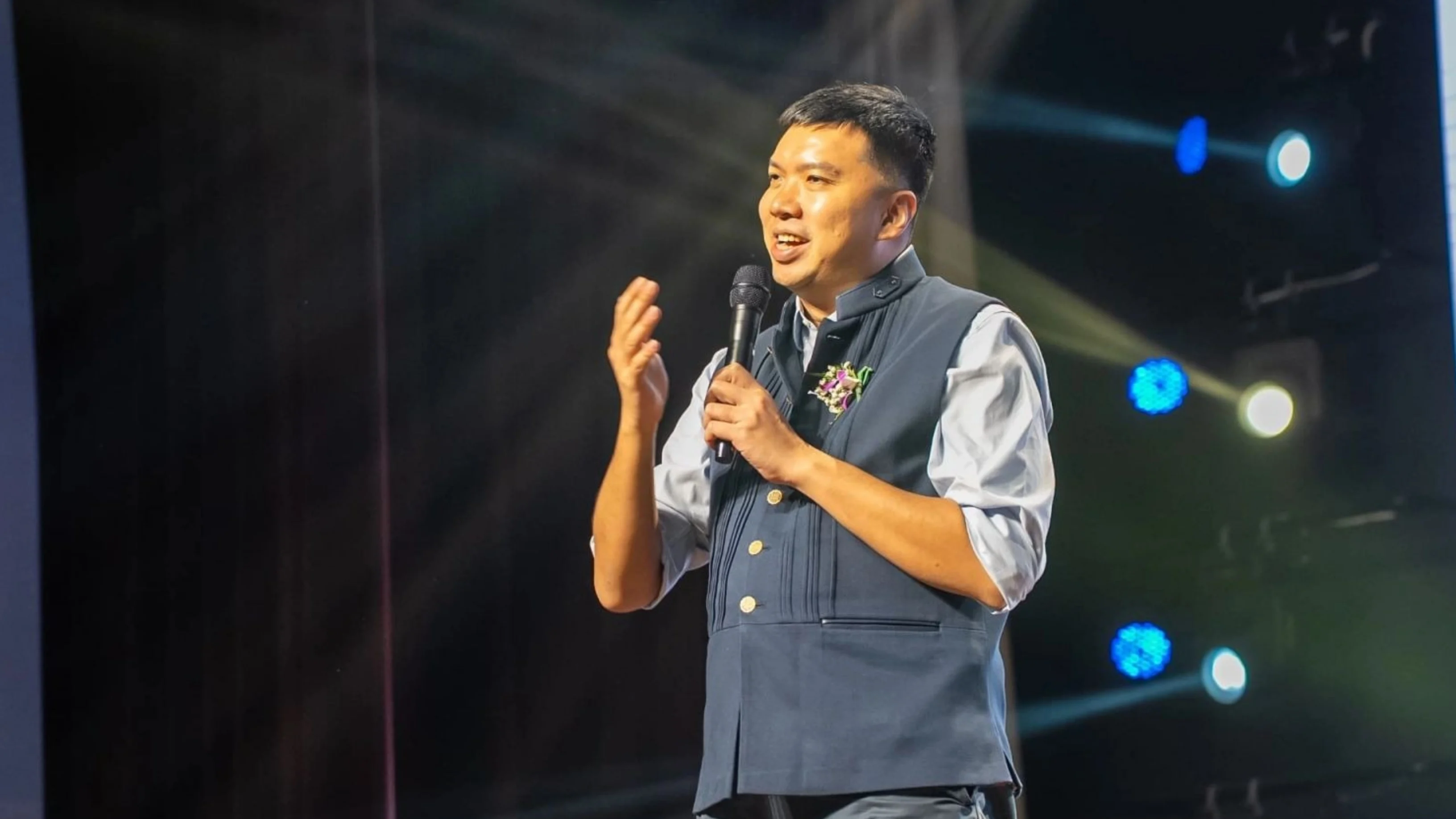 Bernard Fox: Joe Yong Poh Sheng Recognized by Alma Mater With Distinguished Alumnus Award 2025 2 Bernard Fox: Joe Yong Poh Sheng Recognized by Alma Mater With Distinguished Alumnus Award 2025