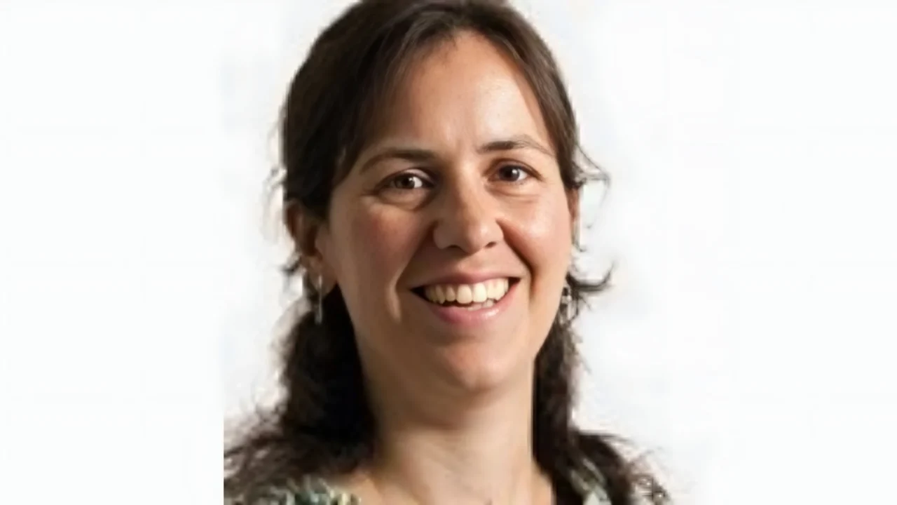 Diana Romero Urges Researchers to Write Cover Letters Without AI