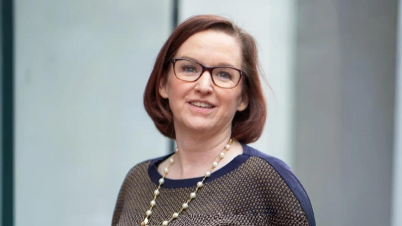 Claire Saxton: Seeking PhD Cancer Patient or Caregiver Insights Researchers Ready to Drive Real-World Impact 