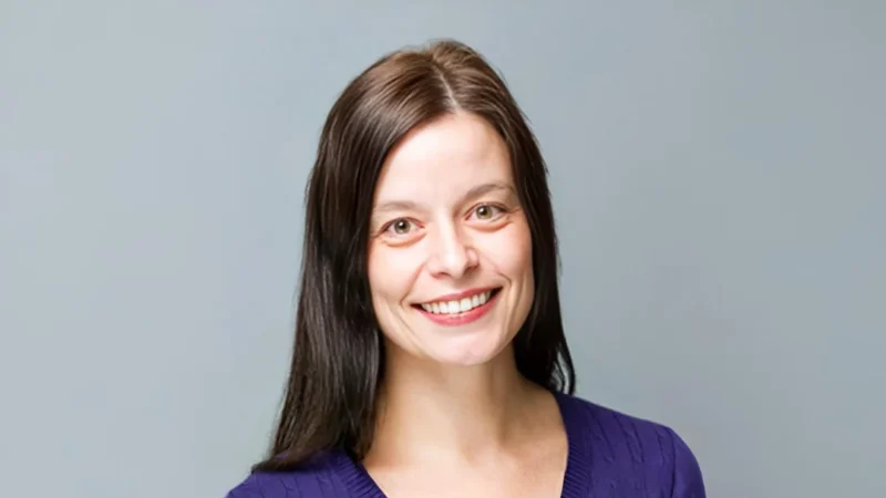 Kenna Mills Shaw: Service Isn’t about Hierarchy or Even Direct Management…