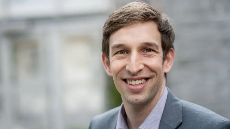 Jonathan Loree: How Would You Prefer to Be Screened for Colorectal Cancer? 