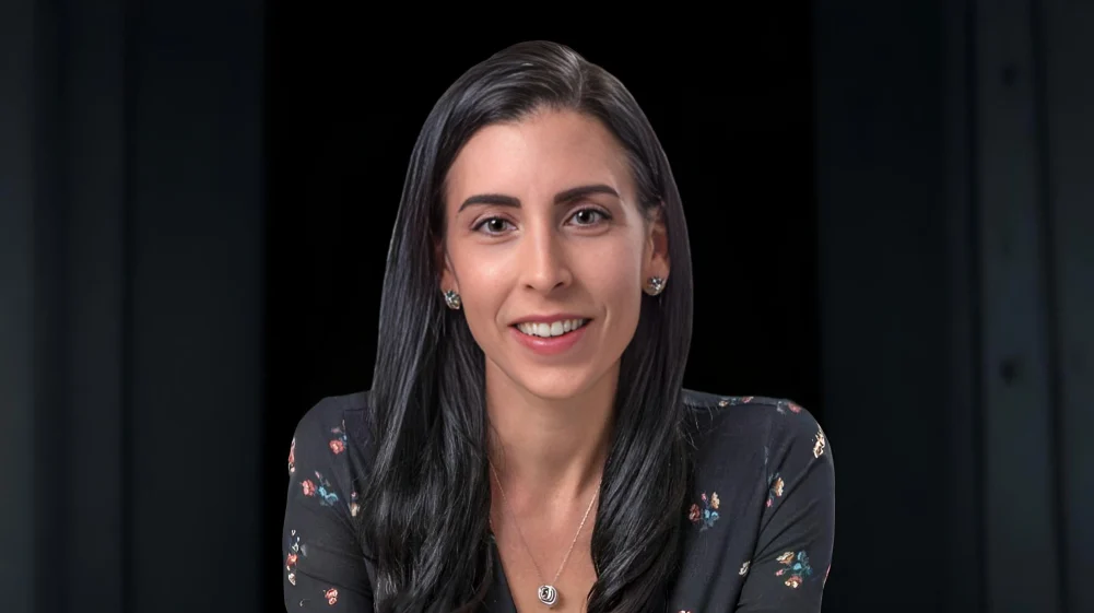 Holly Fernandez Lynch