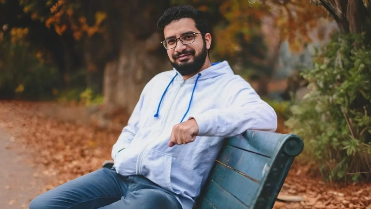 Aadil Najeed: Neoadjuvant Chemotherapy With CAPOX Versus Chemoradiation