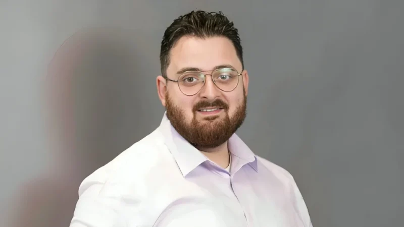 Aren Mnatzakanian Shares Insightful Essay on Life After Stroke in Writers Read Collection