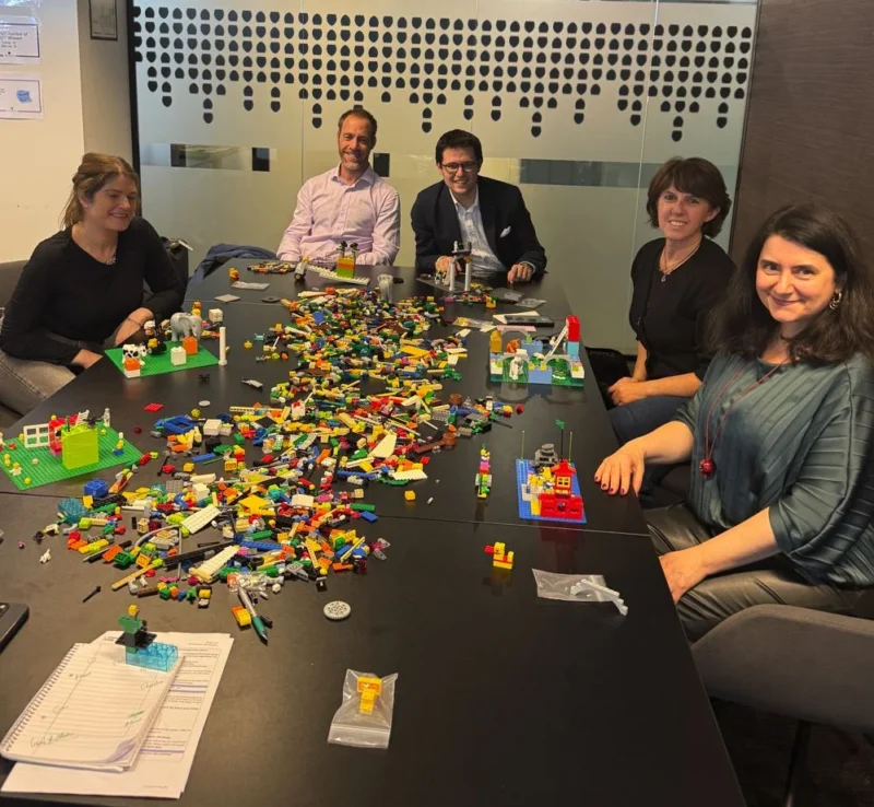 Interactive LEGO Workshop to Reimagine the Future of Education – ESTRO 2 Interactive LEGO Workshop to Reimagine the Future of Education – ESTRO