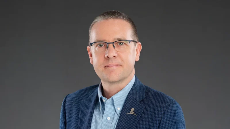 Joshua Burns: How the Neuromuscular Disorder CMT Progresses – St. Jude Children’s Research Hospital