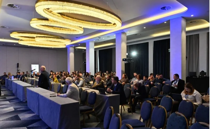 Eftychia Tataridou: Presenting Key Radiation Oncology Research At The 8th Hellenic Oncology Conference