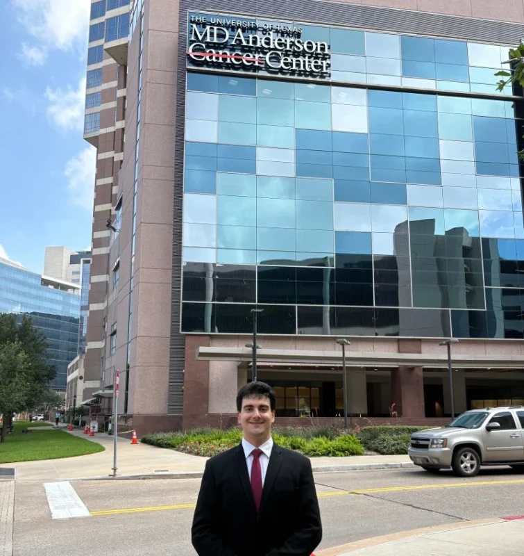 Rodrigo Brêtas Emerich Nogueira: Accepted Into the MD Anderson SCT and Cellular Therapy Fellowship 2 Rodrigo Brêtas Emerich Nogueira
