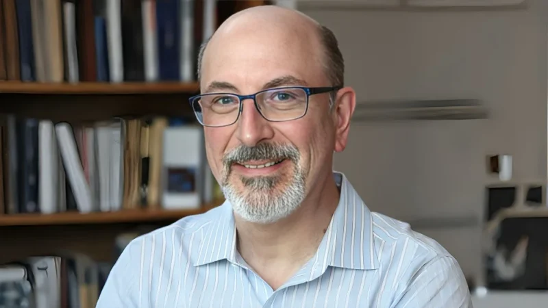 Oliver Bogler: 6 Free Episodes of Reclaim Your Ground Podcast to Support Mid-Career Scientists