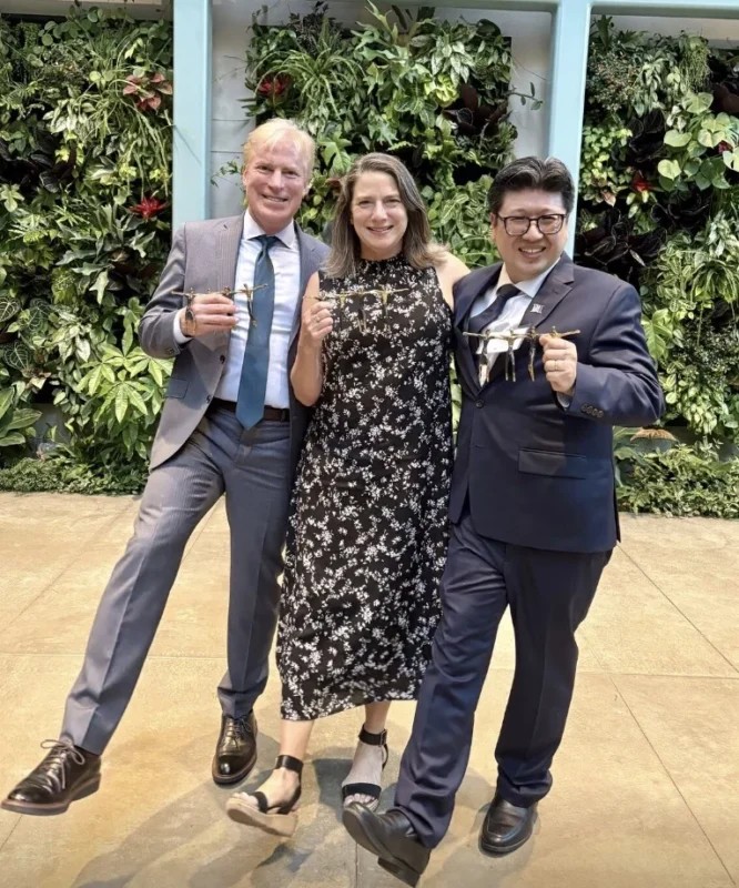 Aik Choon Tan: Grateful to Receive the Excellence in Collaboration Award at The Annual Awards Dinner 2 Aik Choon Tan: Grateful to Receive the Excellence in Collaboration Award at The Annual Awards Dinner