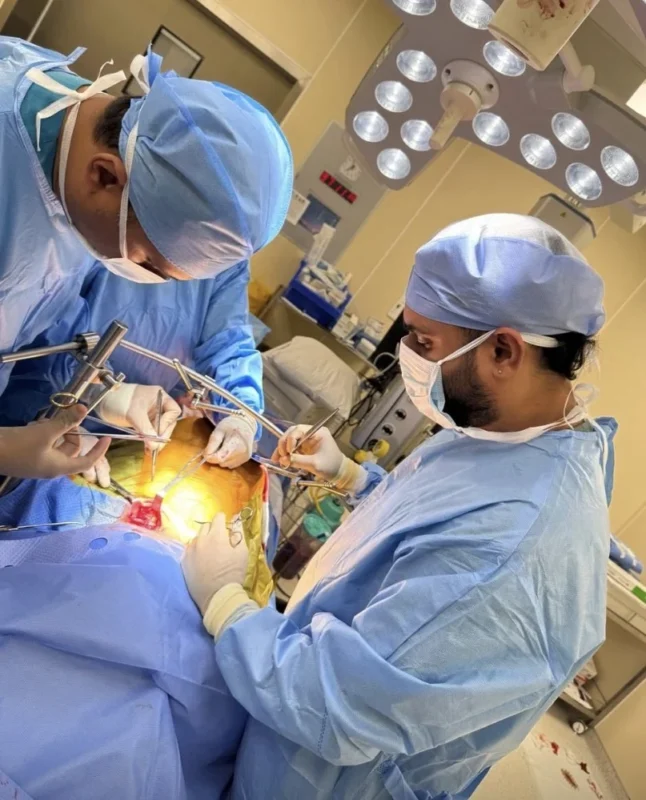 Humaid Al-Shamsi: 48 Hours From Suspicion of Cancer to Diagnosis 2 Humaid Al-Shamsi: 48 Hours From Suspicion of Cancer to Diagnosis