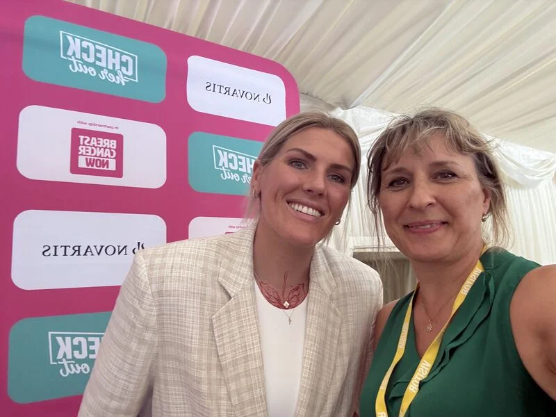 Petra Jankowska: Early Detection Saves Lives Advancing Breast Cancer Awareness 2 Petra Jankowska: Early Detection Saves Lives Advancing Breast Cancer Awareness