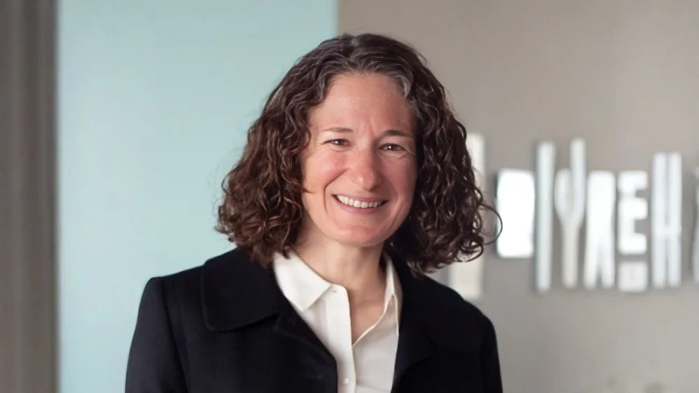 Carolyn Sousa,