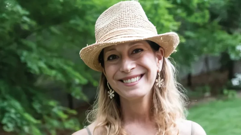 Lori Levine։ Proud to Support the Breast Cancer Research Foundation’s Mission