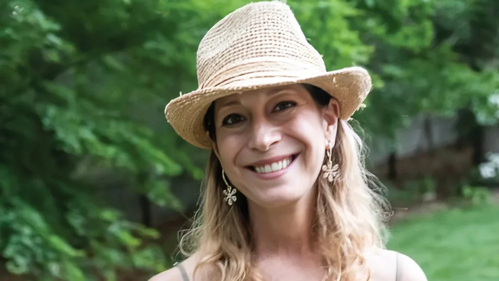 Lori Levine