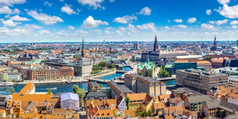 IASLC Opens Applications for WCLC 2028 Conference Co-Chairs 2 IASLC Opens Applications for WCLC 2028 Conference Co-Chairs