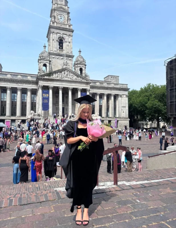 Izzy Butler: Proud to Graduate From the University of Portsmouth 2 Izzy Butler: Proud to Graduate From the University of Portsmouth