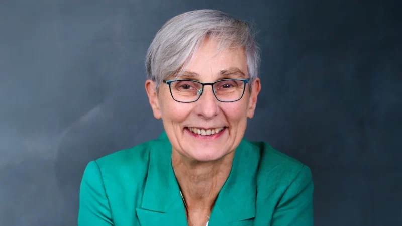 Beverley de Valois Shares an Overview of Integrative Approaches to Cancer-Related Lymphedema – SIO