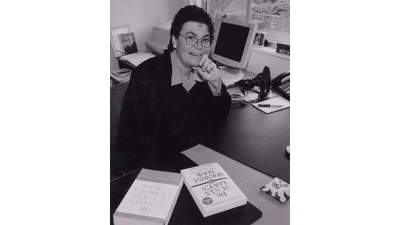 By Women, for Women: The Untold Stories at the Roots of Oncology 2 Susan Love