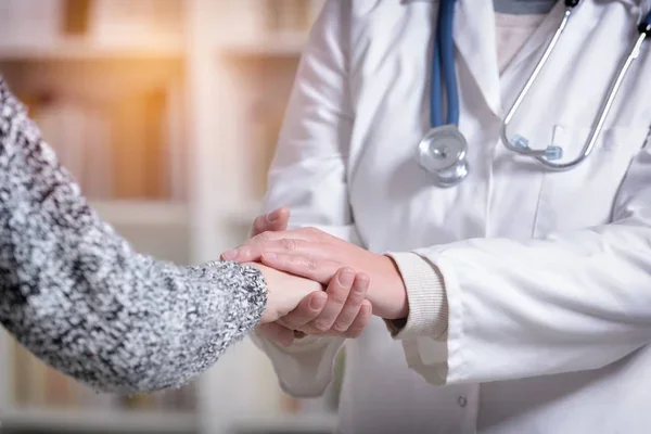 Community Oncologists: Bringing Cancer Care Closer, Smarter, and Stronger 3 Community Oncologists