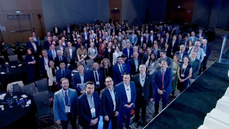 Bob Li: Vivek Kavadi Shares Leadership Lessons for the Future of Oncology