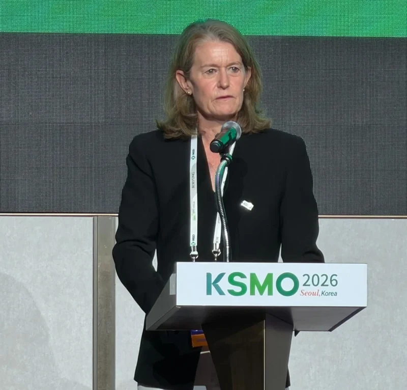 Elizabeth Mittendorf: Grateful to Represent ASCO at the KSMO Annual Meeting in Seoul 2 Elizabeth Mittendorf