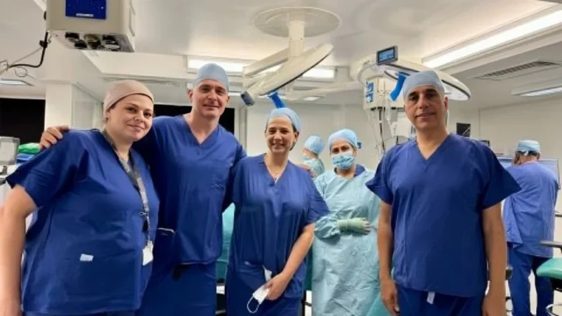 Kefah Mokbel: A Great Pleasure to Welcome Oncoplastic Breast Surgeons From Argentina