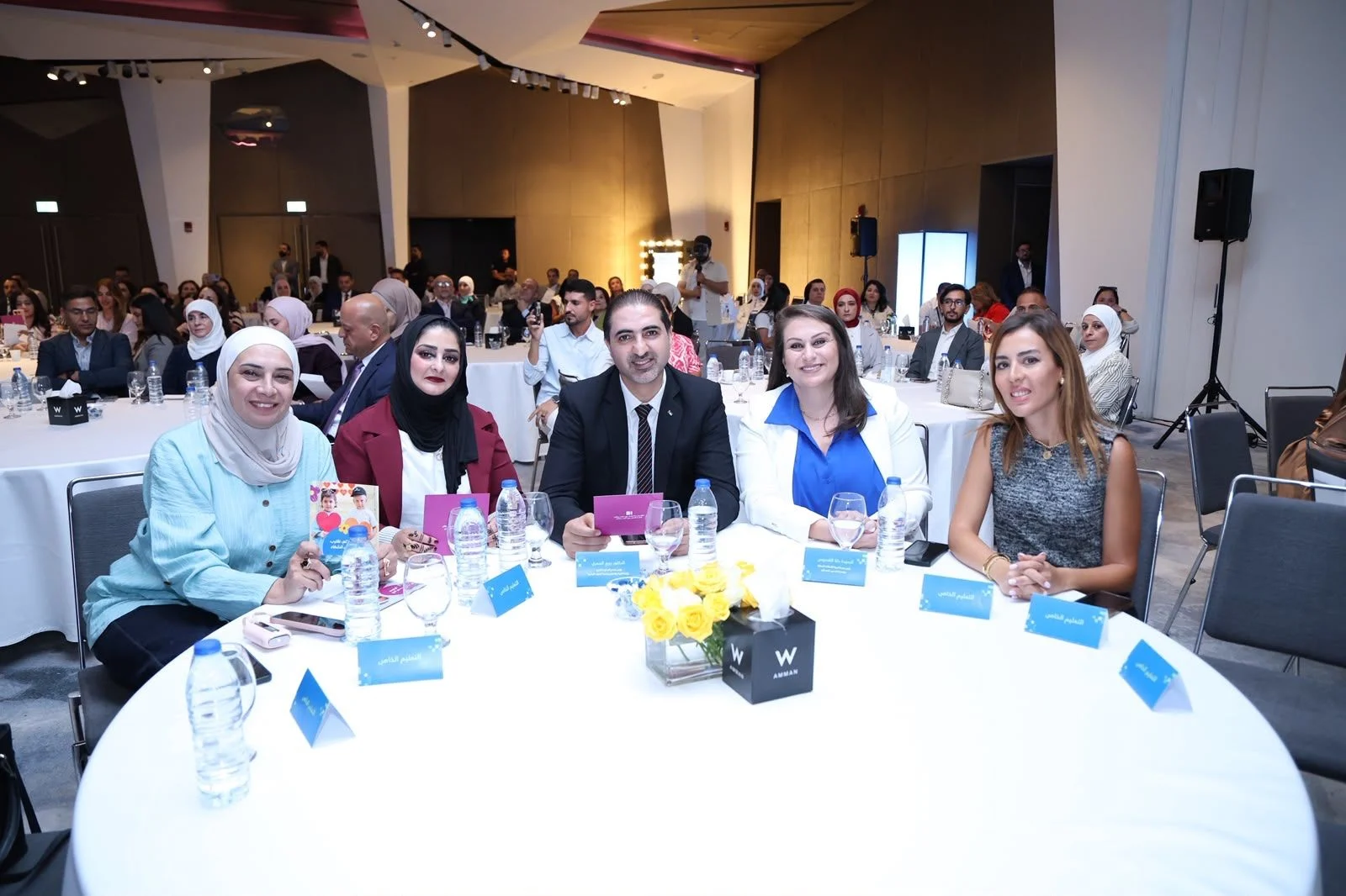 Building a Healthier Society Starts With a Generation That Believes in Its Role in Change - KHCF/KHCC 2 Building a Healthier Society Starts With a Generation That Believes in Its Role in Change - KHCF/KHCC