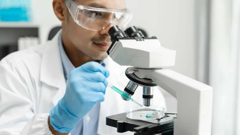 Applications are Open For the LCFA/IASLC Translational Thoracic Oncology Research Grant!
