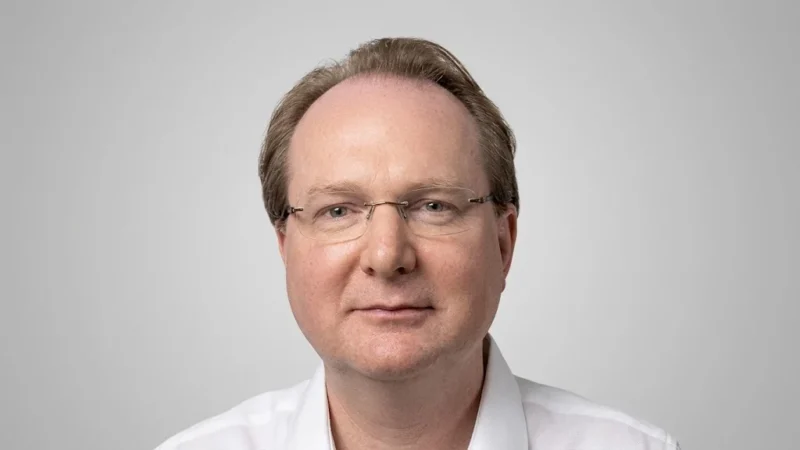 Timothée Olivier: NATALEE 6-Year Results Raise Questions About the Clinical Relevance of Survival Benefits