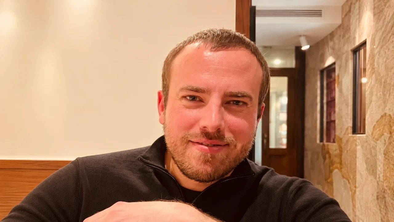 Julien Boone Heads to ESMO 2026 to Explore Emerging Science in Oncology