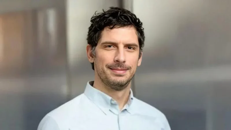 Mazyar Shadman: Closing the CAR T-Cell Therapy Access Gap in Large B-Cell Lymphoma 2 Mazyar Shadman: Closing the CAR T-Cell Therapy Access Gap in Large B-Cell Lymphoma