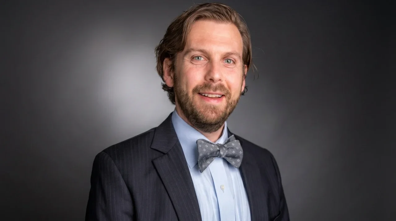 Daniel Stover: Improving Patient Understanding of Tumor Genomic Testing