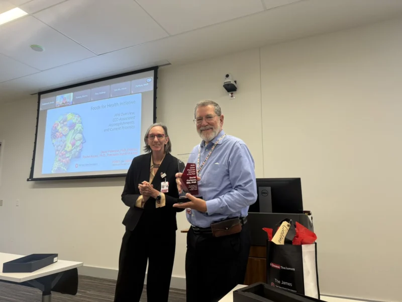 Zihai Li: Dr. David Carbone Honored for Contributions to Thoracic Oncology