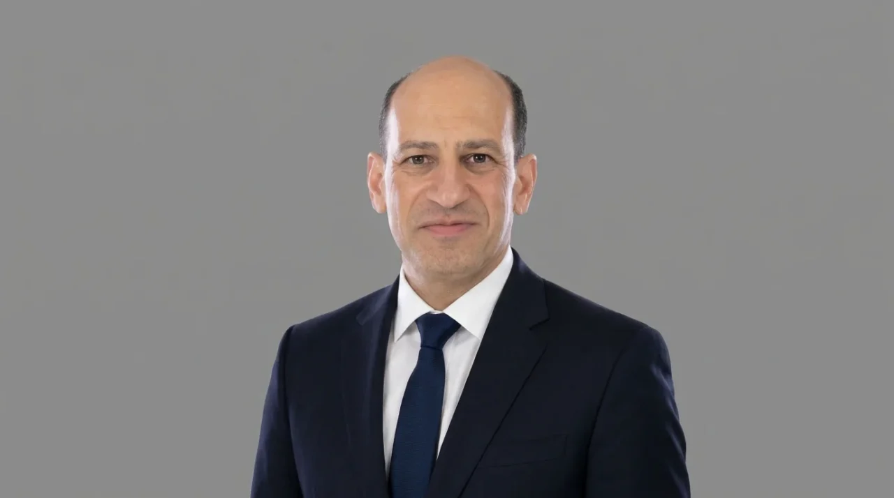 Hossam Abdulkhalek: Why the Final postMONARCH OS Results May Not Translate into UK Practice