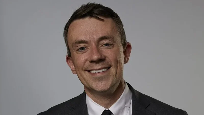Mark Lewis: Closing the Gap Between Academic and Community Oncology