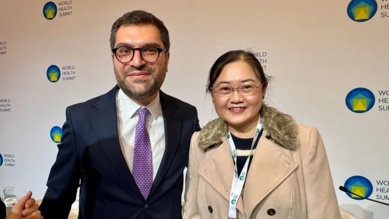 Siew Hwa Ong: Privileged to Meet and Take Photos With Candidates for WHO Director-General
