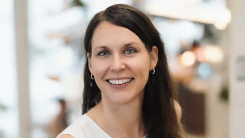 Stefanie Morris։ Treatment Decisions for Elderly and Frail Patients with Lung Cancer When Evidence Is Limited